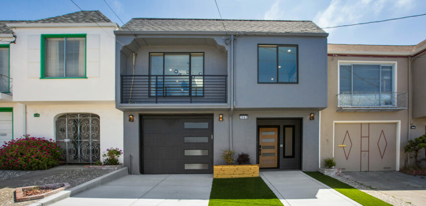 2062 34th Ave