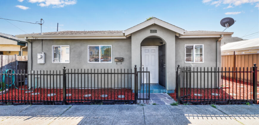 2501 Dover Ave