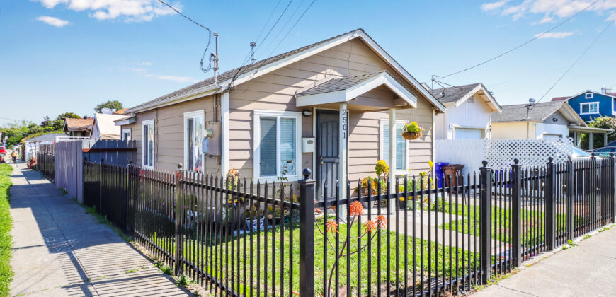 2501 Dover Ave