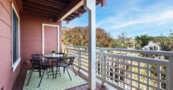 101 Oak Ct